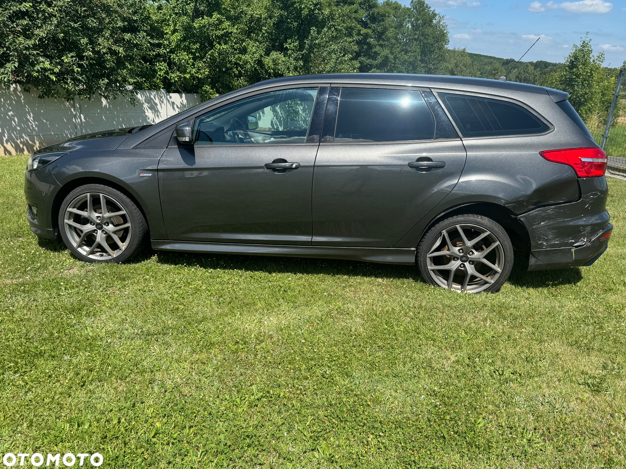 Ford Focus 1.5 EcoBoost Start-Stopp-System ST-Line - 16