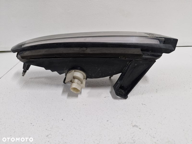 IVECO DAILY 6 VI KIERUNKOWSKAZ PRAWY PRZÓD LAMPA PRAWA PRZEDNIA 465209999 - 5