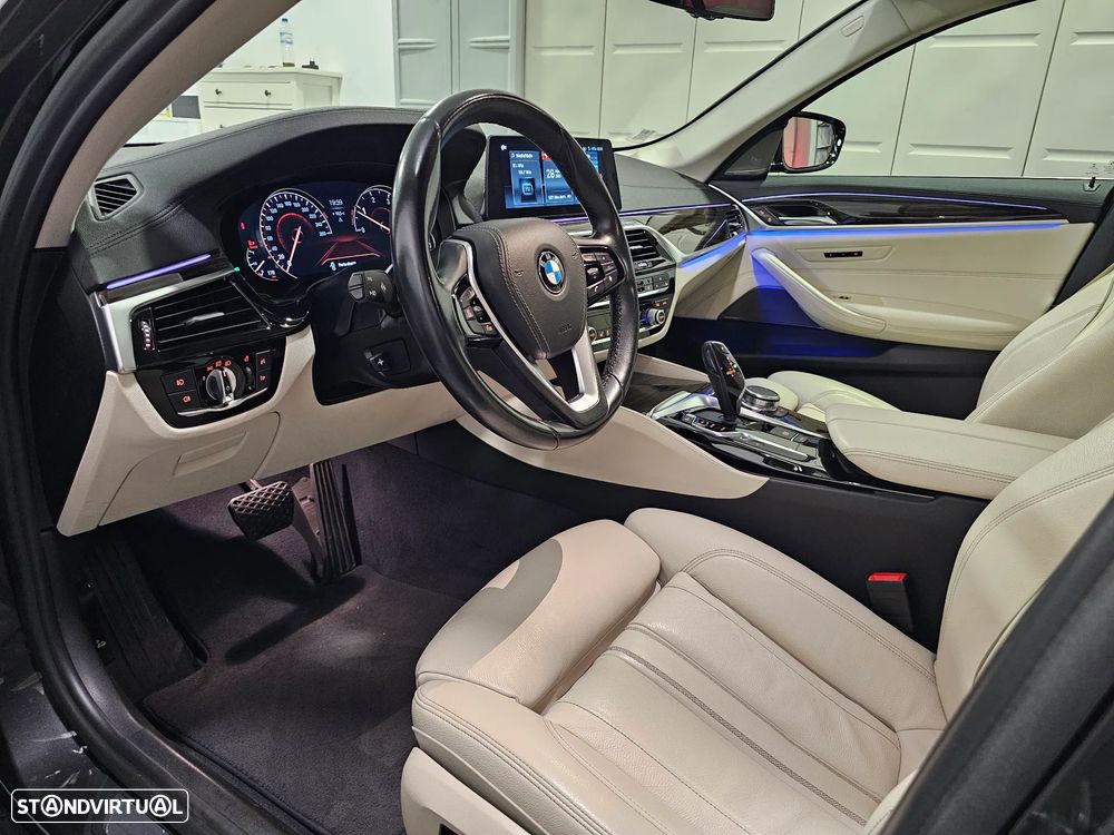 BMW 520 d Aut. Luxury Line - 17