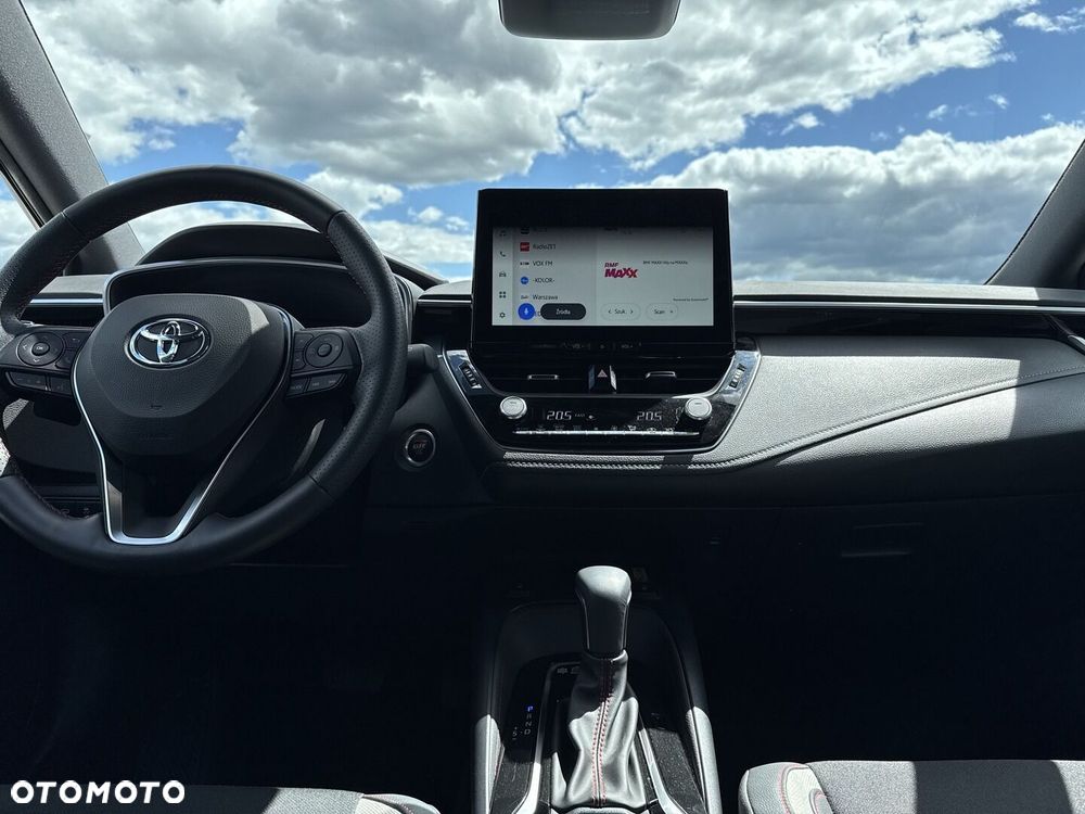 Toyota Corolla - 12