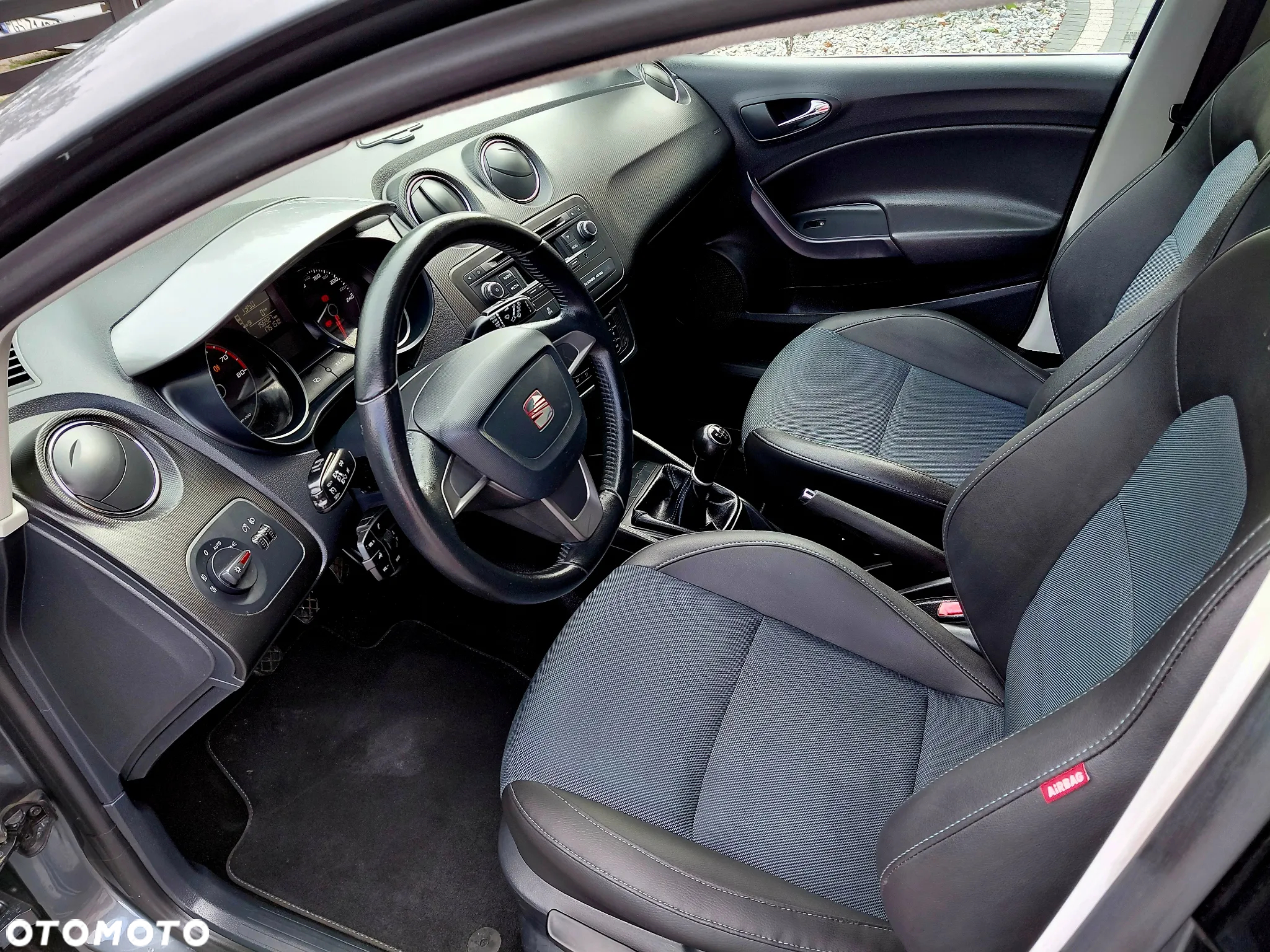Seat Ibiza 1.2 TSI i-Tech - 11