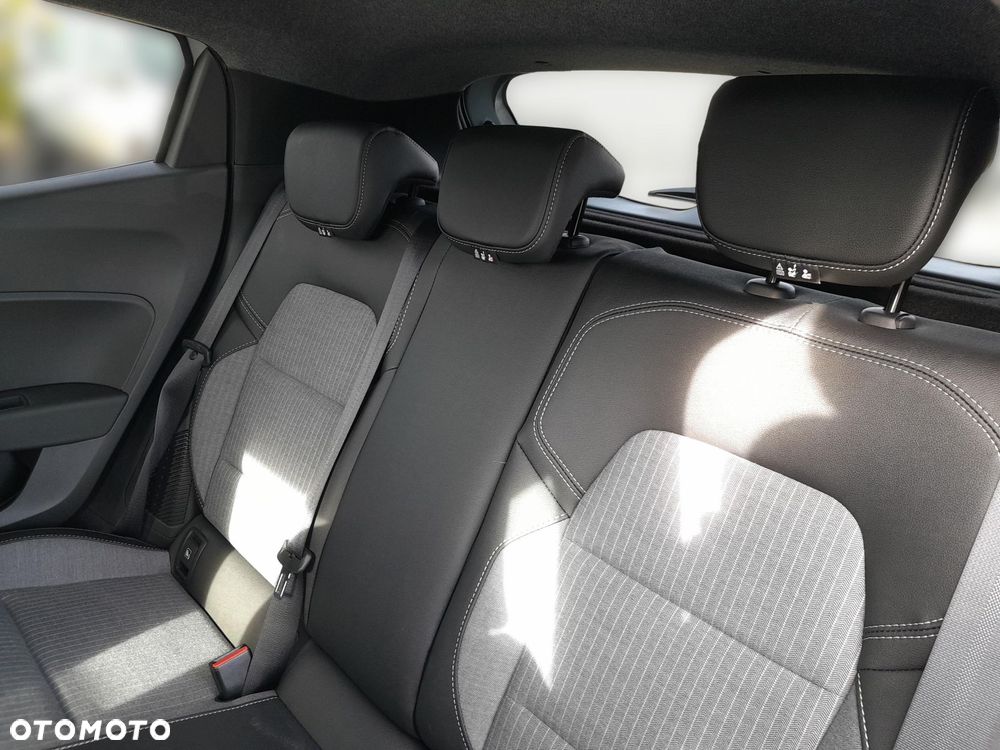 Renault Clio 1.6 E-TECH Full Hybrid 145 Techno - 17