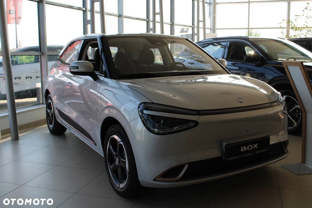 Dongfeng Box - 2