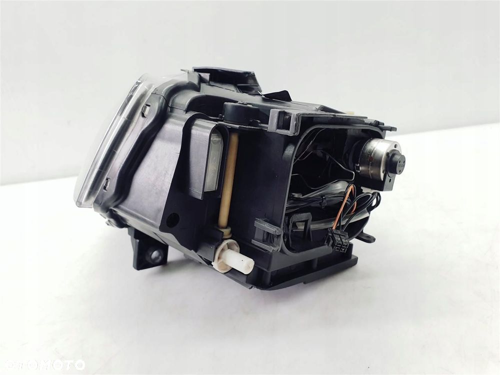 VW PASSAT B6 3C0 05-08r LEWA LAMPA PRZÓD XENON ORY EU - 9