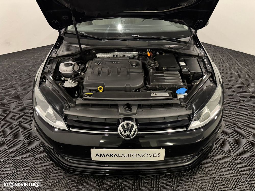 VW Golf 2.0 TDI Confortline - 50