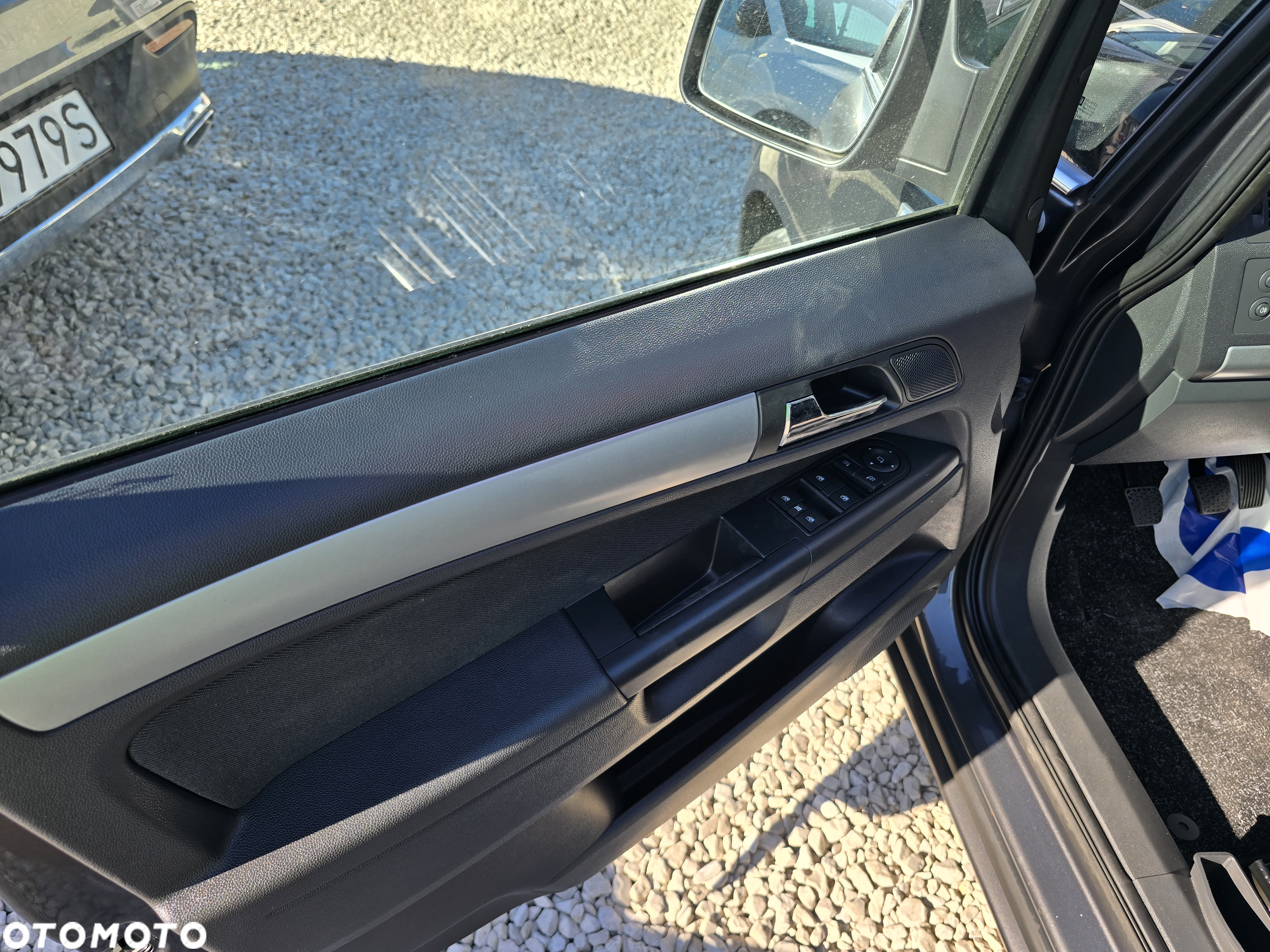 Opel Zafira 1.8 Cosmo EU5 - 20