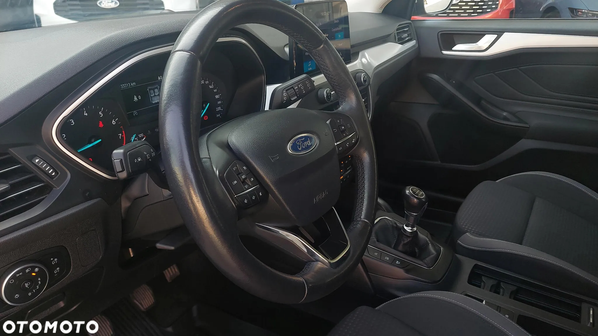 Ford Focus 1.0 EcoBoost Trend Edition - 14