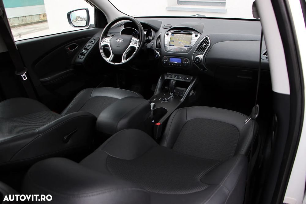 Hyundai ix35 2.0 CRDI 4WD Automatik Style - 10