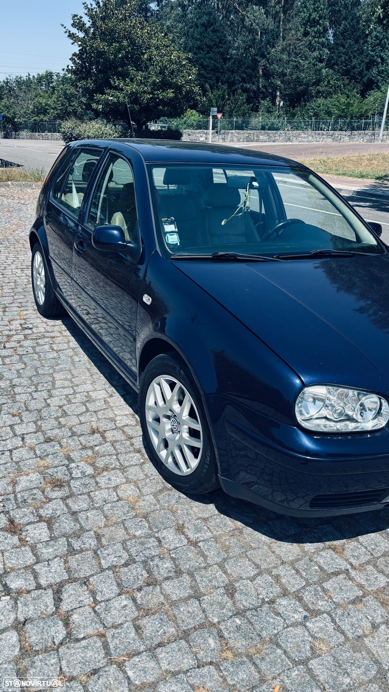 VW Golf 1.9 TDi Highline - 3