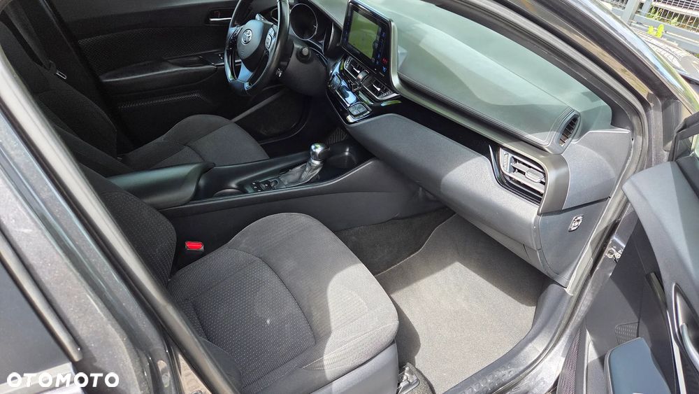 Toyota C-HR Business-Edition - 9
