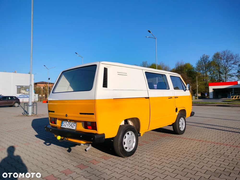 Volkswagen Transporter - 3