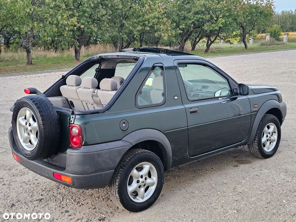 Land Rover Freelander 2.0 D - 6