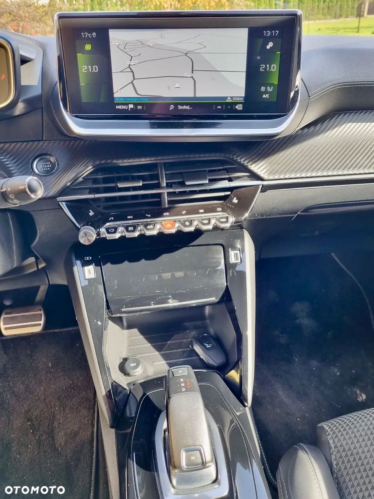 Peugeot 208 1.2 PureTech GT Line S&S EAT8 - 6