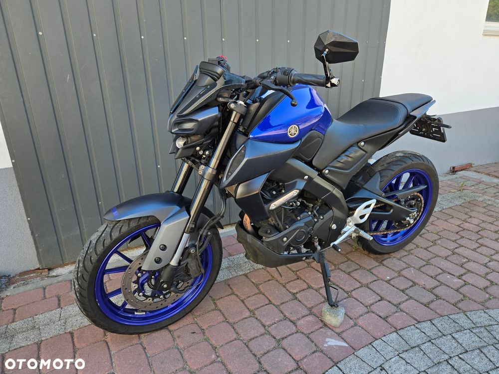 Yamaha MT - 8