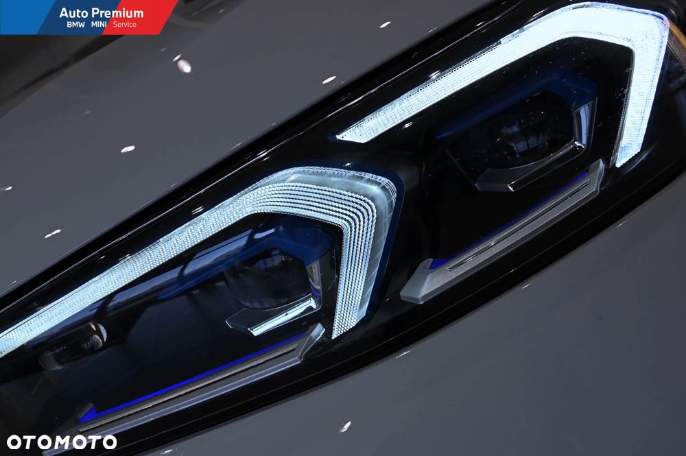 BMW Seria 3 320i xDrive - 21