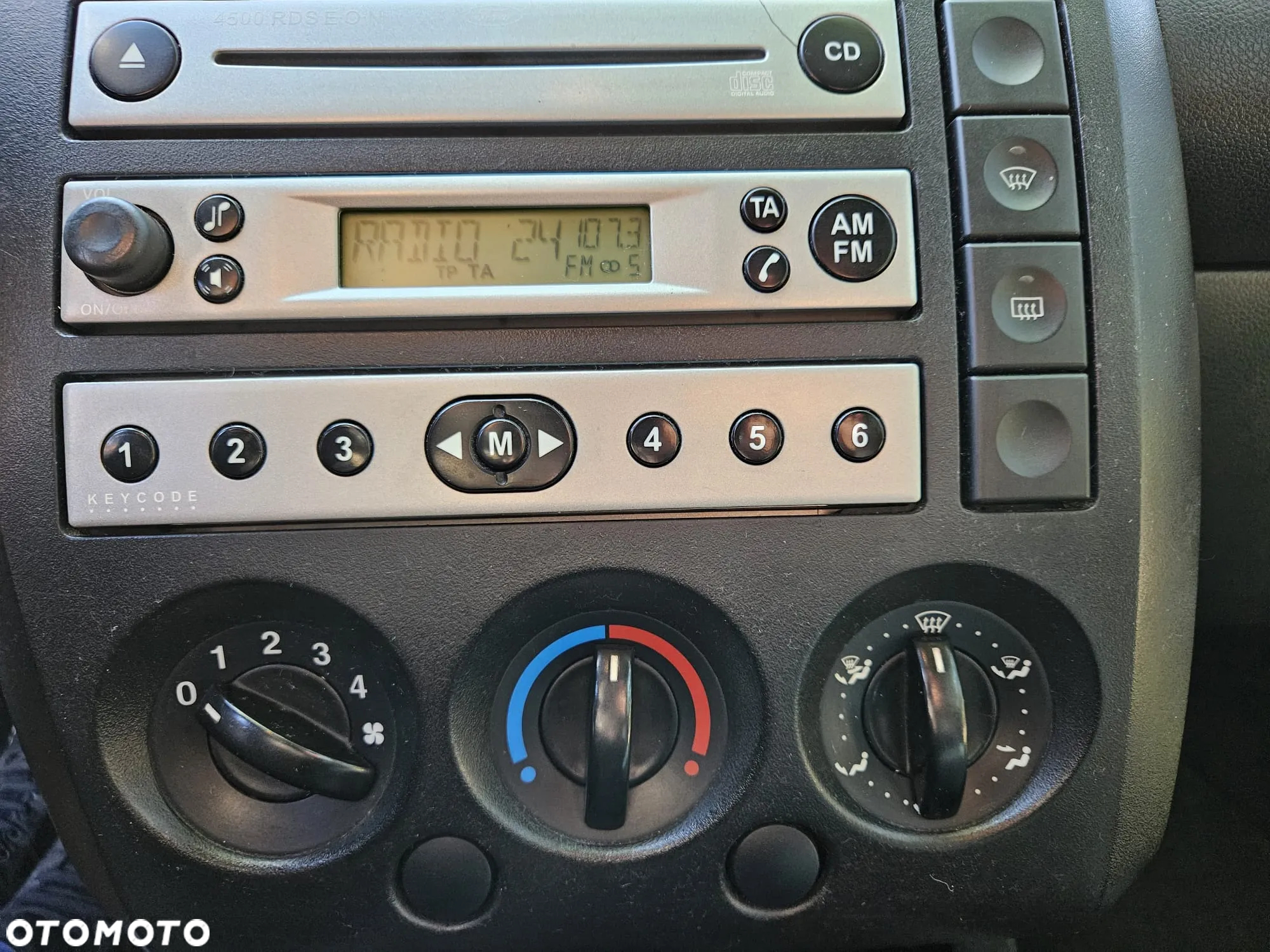 Ford Fiesta 1.25 Ambiente - 10