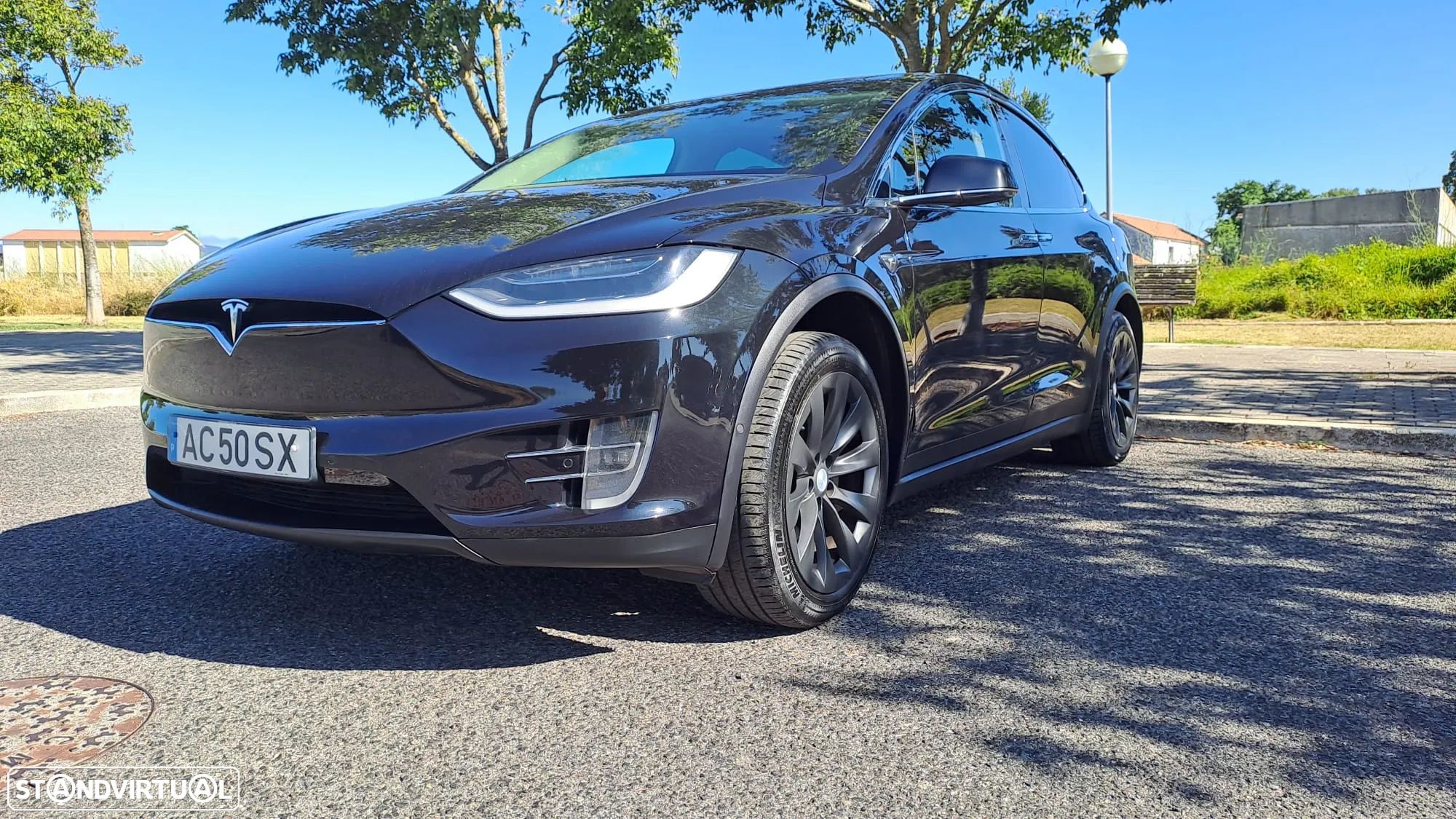 Tesla Model X 100D - 1