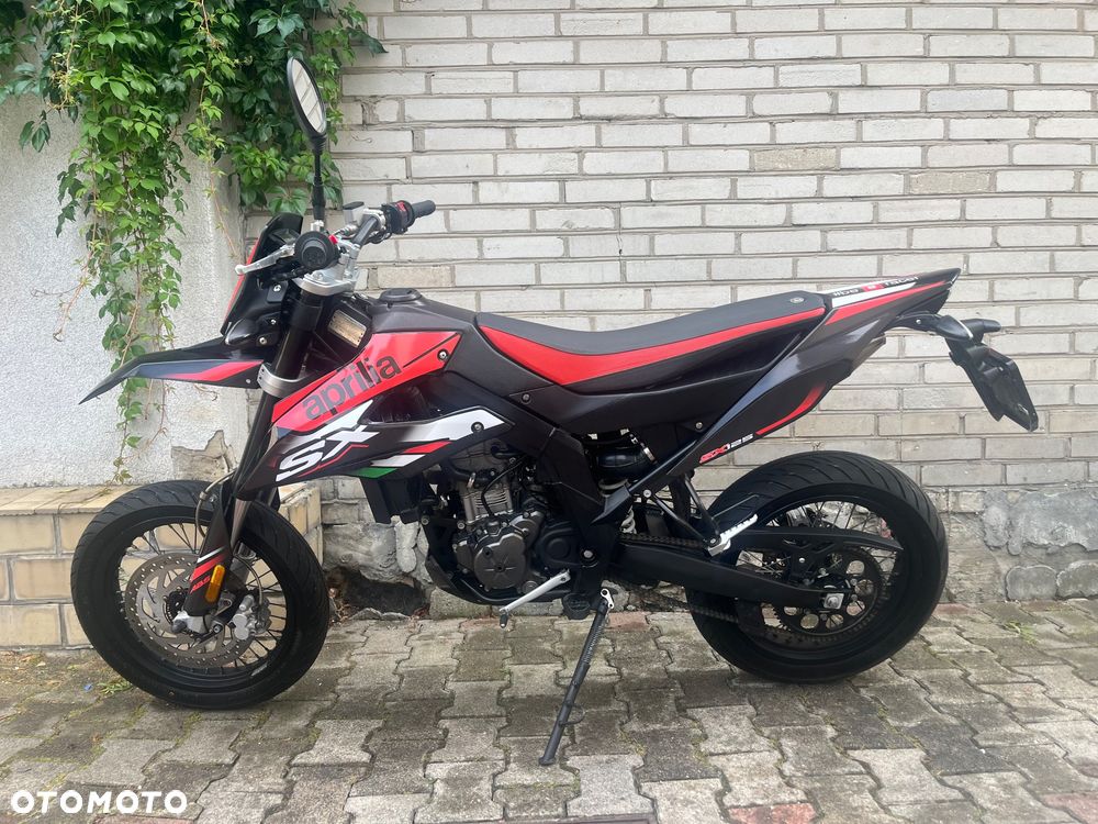 Aprilia SX - 11
