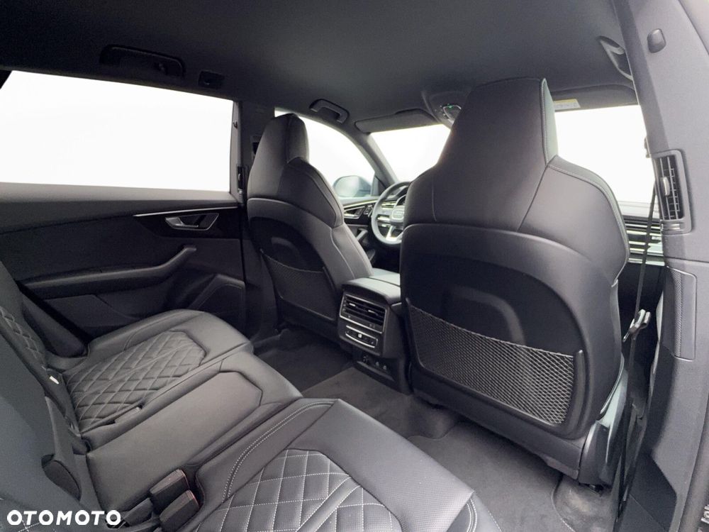 Audi Q8 - 37