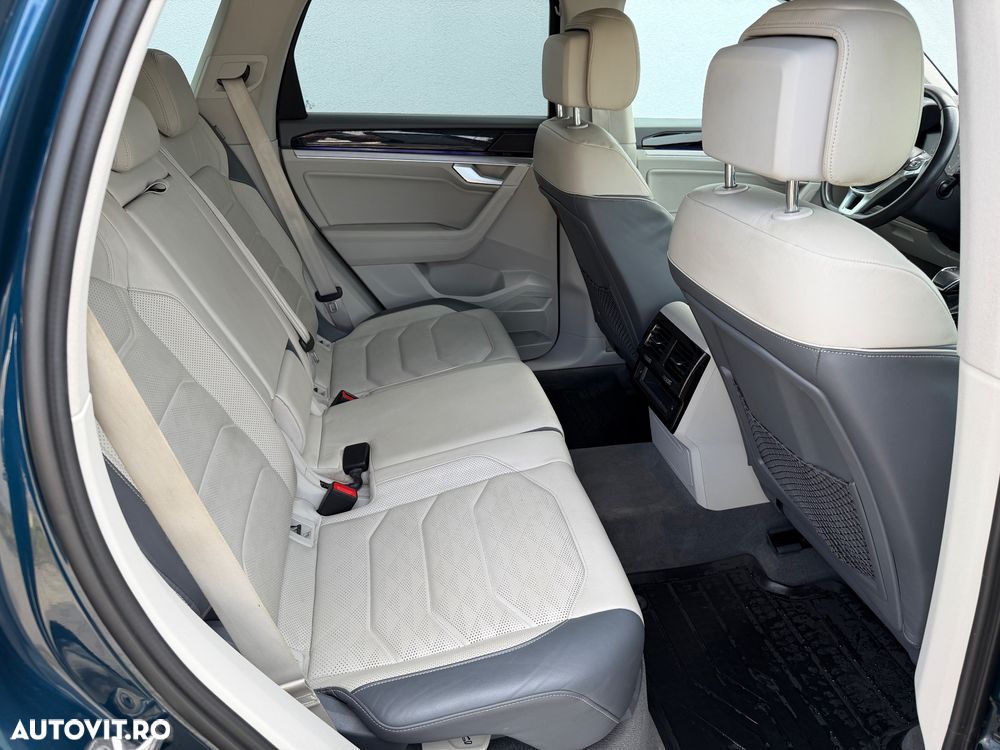 Volkswagen Touareg V6 TDI Atmosphere - 12