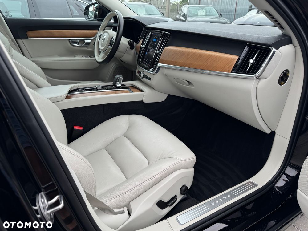 Volvo V90 B4 D Geartronic Momentum Pro - 27