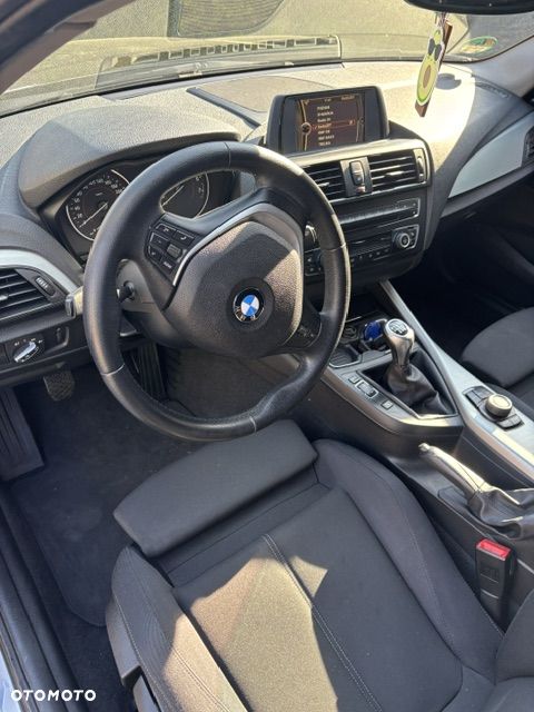 BMW Seria 1 118i Sport Line - 13