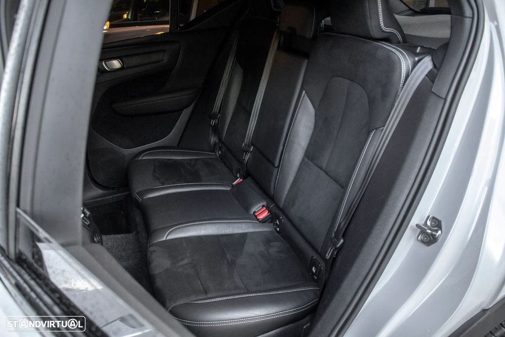 Volvo XC 40 1.5 T5 PHEV R-Design - 29