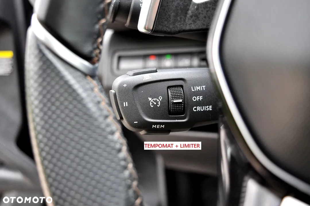 Peugeot 5008 PureTech 180 EAT8 Stop & Start GT - 37