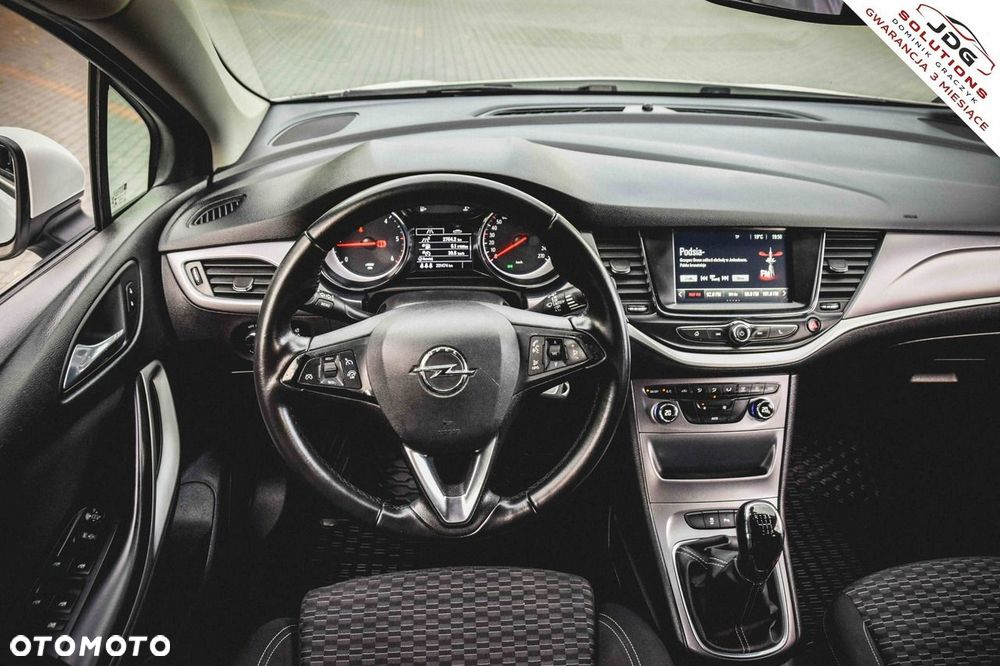 Opel Astra 1.6 D Start/Stop Innovation - 24