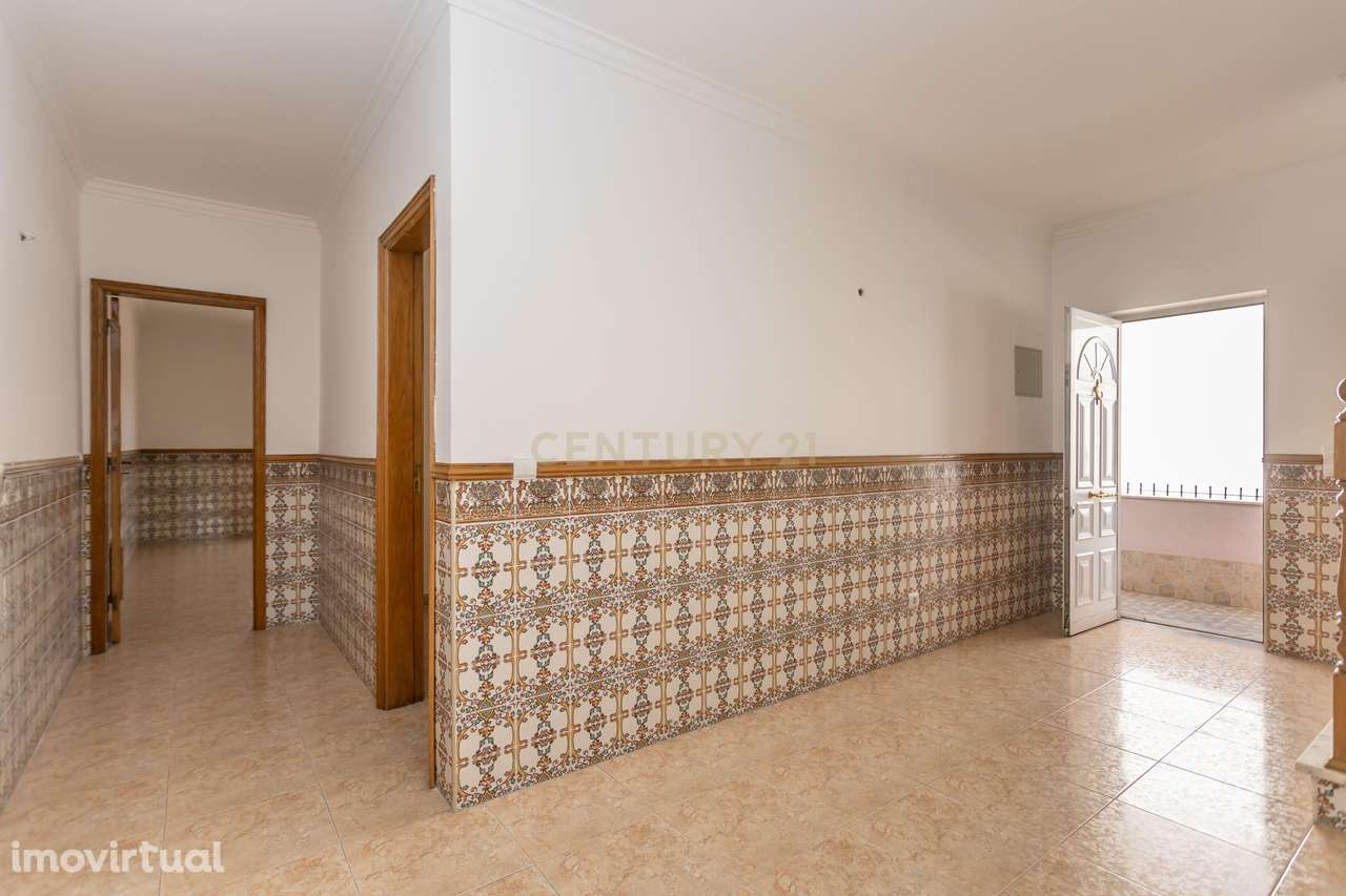 Moradia de 6 assoalhadas em lote de 500 m2 - Grande imagem: 2/54