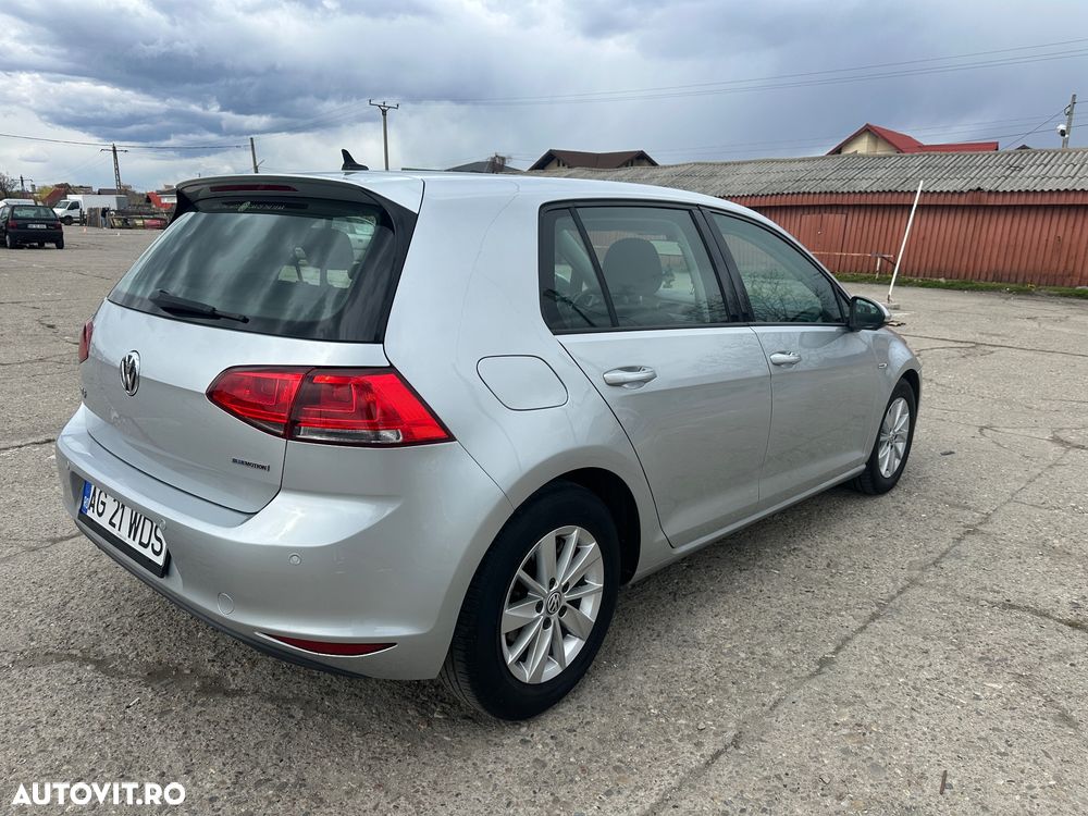 Volkswagen Golf 1.6 TDI DPF Trendline - 13