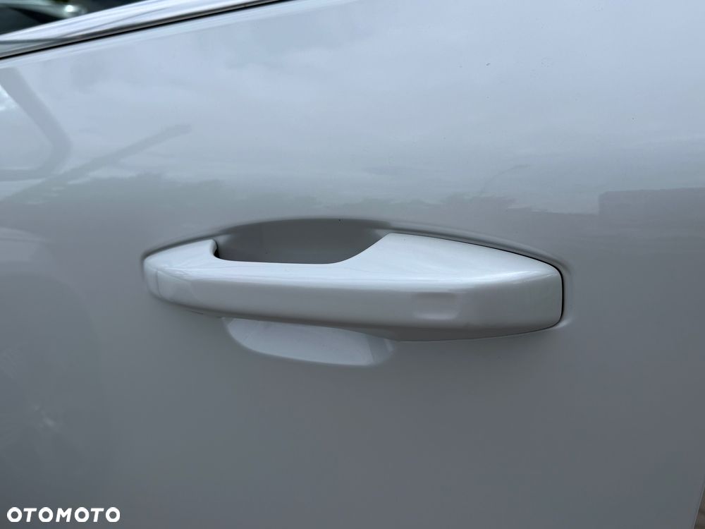 Volvo XC 40 - 23