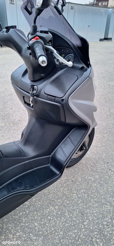 Suzuki Burgman - 14