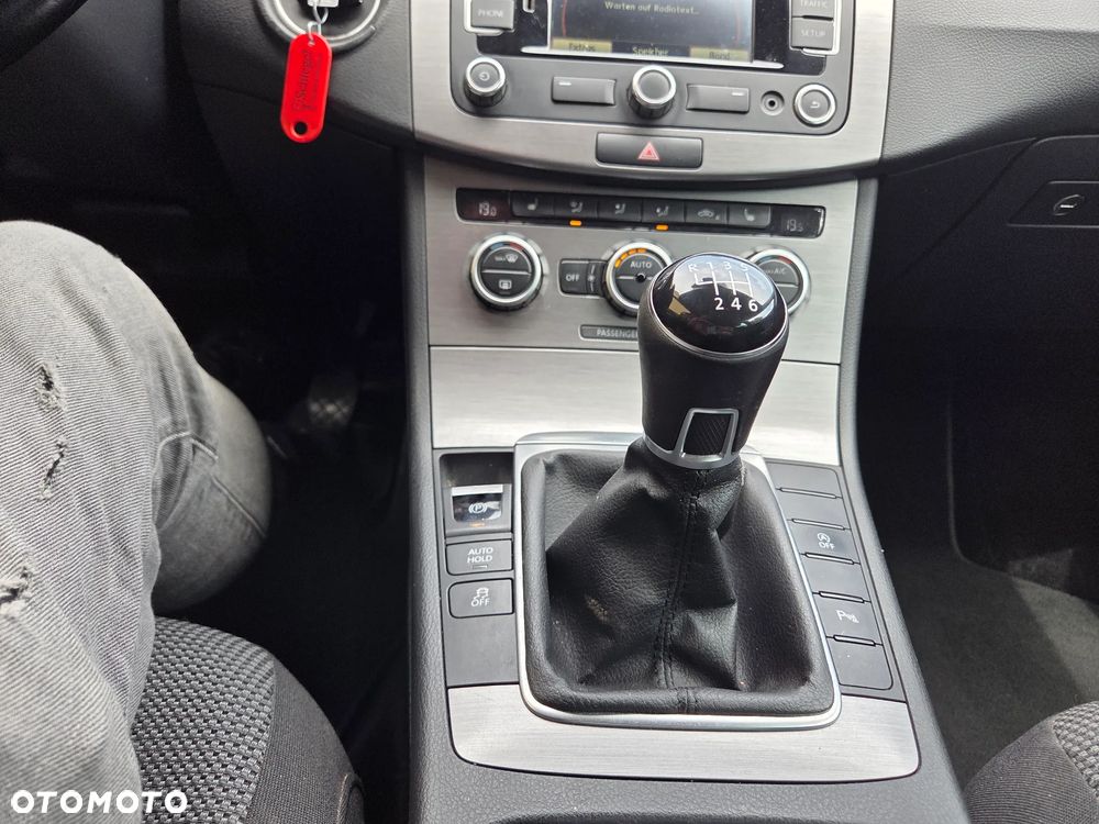Volkswagen Passat 2.0 TDI 4Mot Comfortline - 23