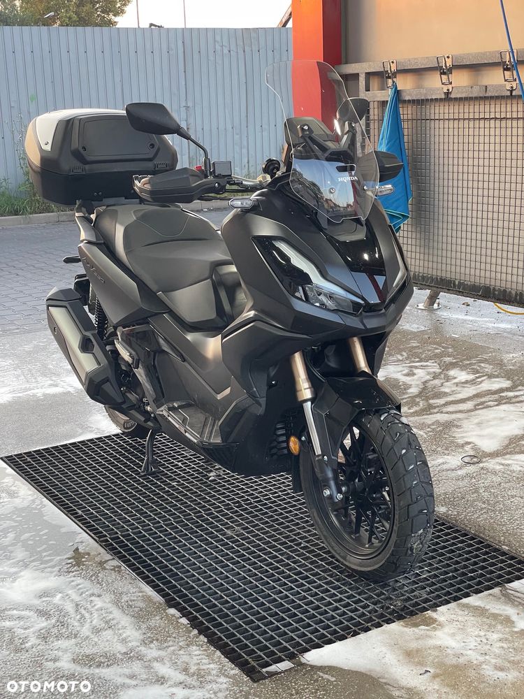 Honda ADV350 - 2
