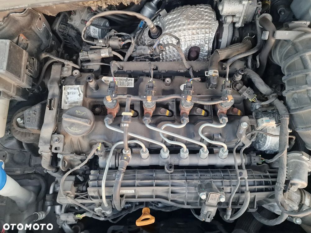 Hyundai i40 Kombi 1.7 CRDi DCT Premium - 22