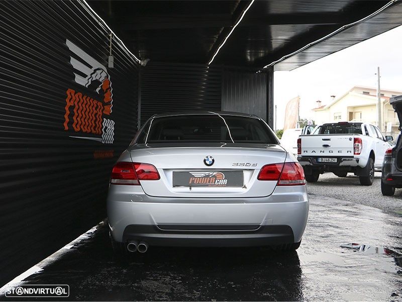 BMW 330 - 4