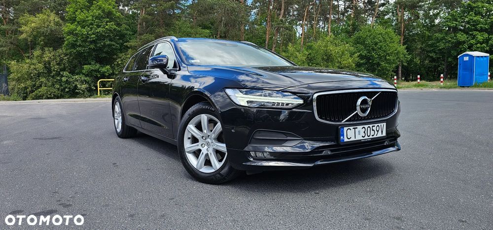 Volvo V90 D4 Momentum - 1