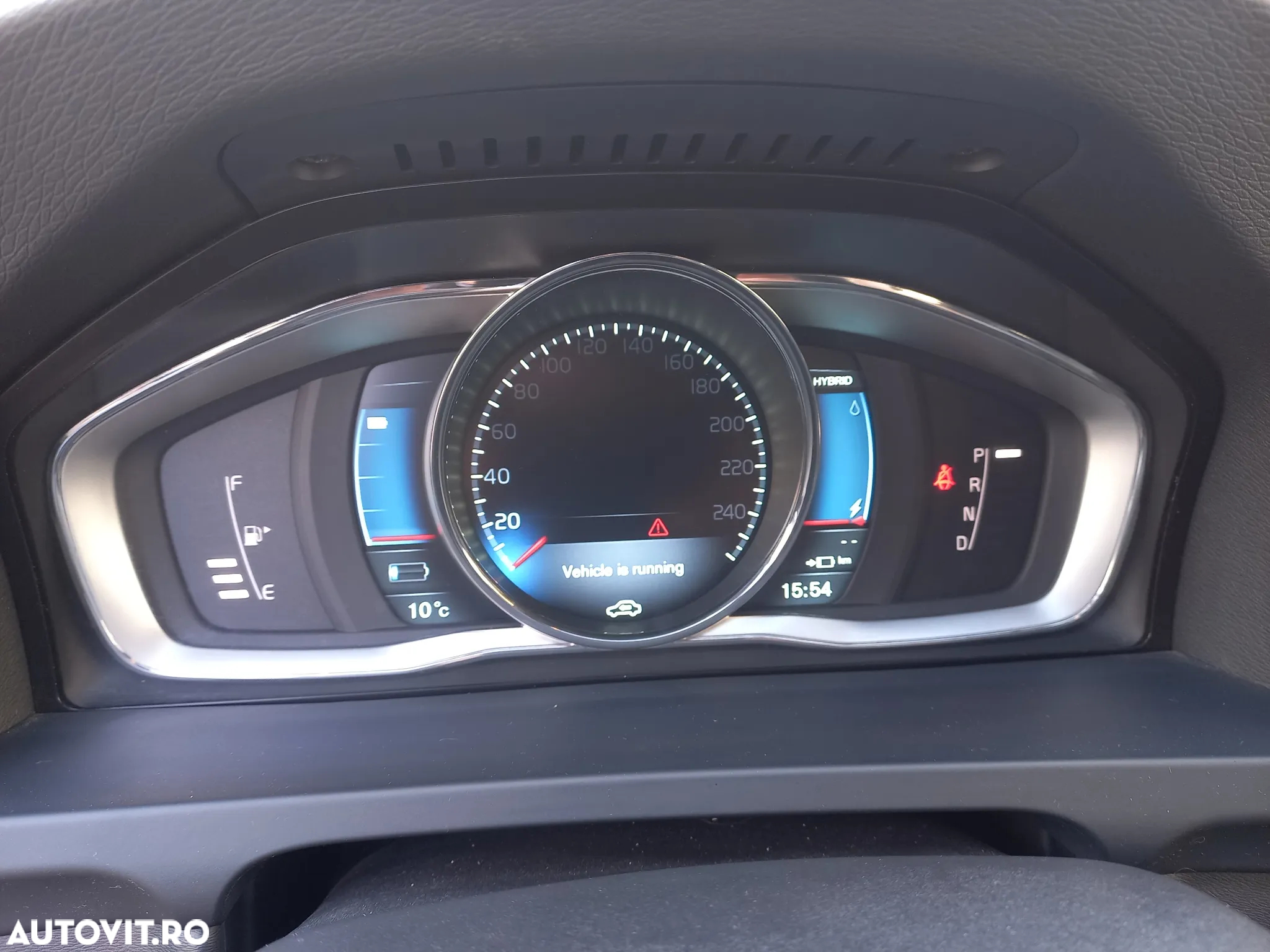 Volvo V60 D6 Plug-In-Hybrid AWD Geartronic Momentum - 28