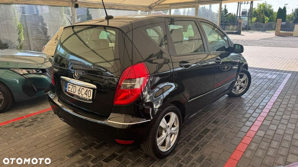 Mercedes-Benz Klasa A 160 BlueEfficiency - 22