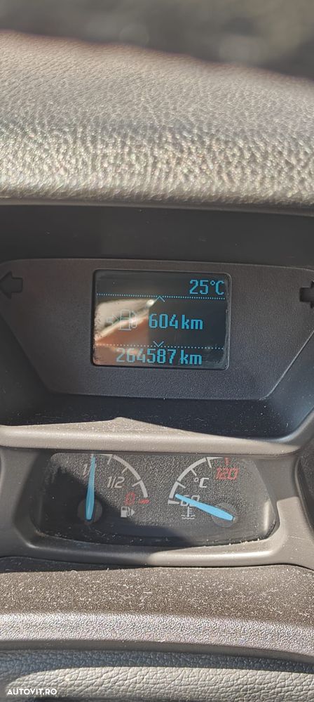 Ford Transit Connect - 7
