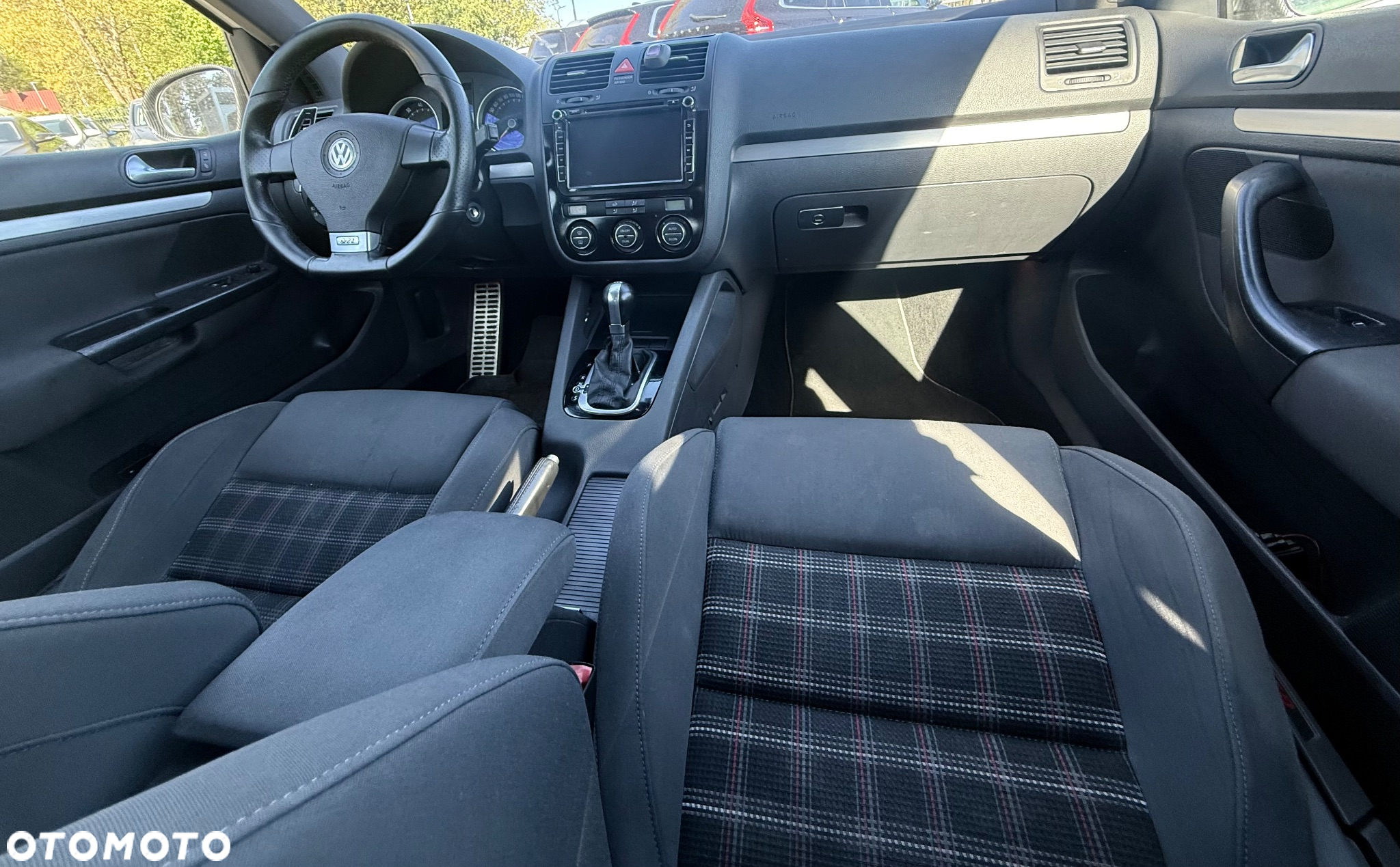 Volkswagen Golf V 2.0 TSI GTI DSG - 17