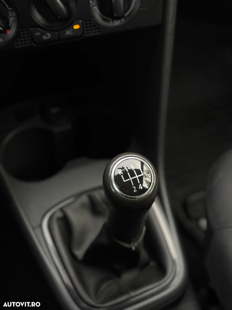 Volkswagen Polo - 21
