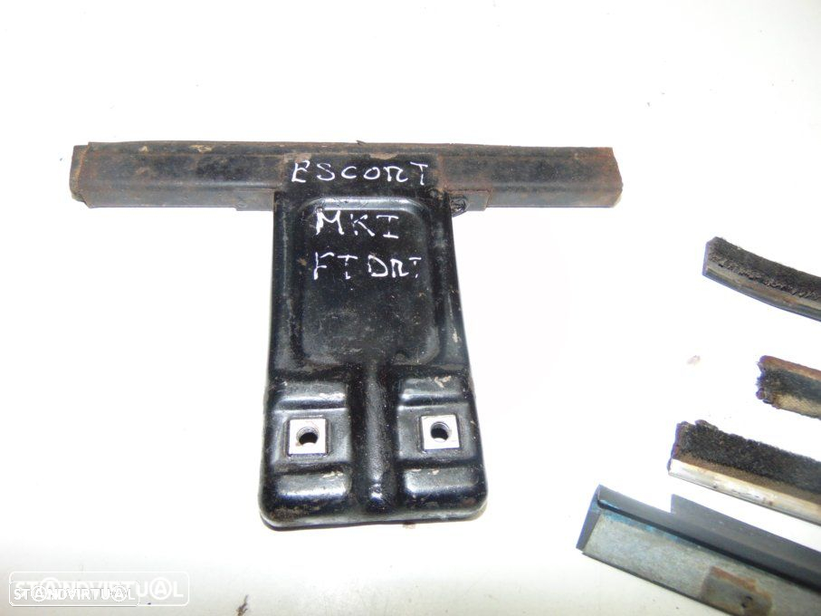 Ford Escort MK I de 4 PTs - raspadores dos vidros - 5