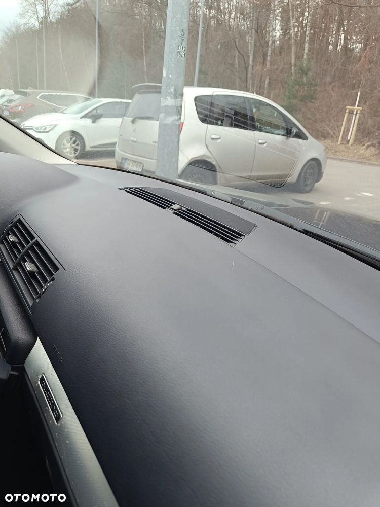 Audi A4 Limousine 1.8 T quattro - 18