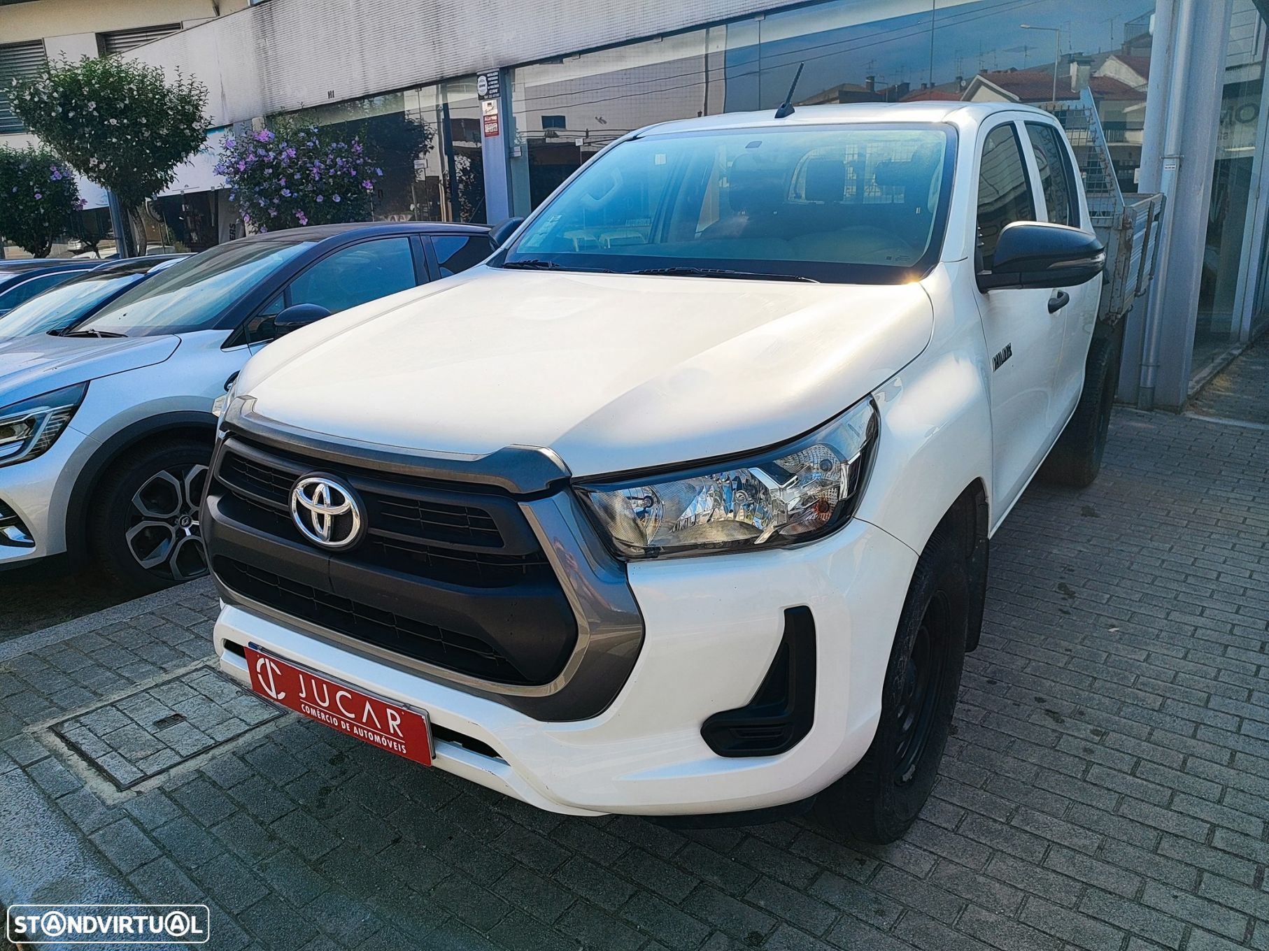 Toyota Hilux 2.4 D-4D 2WD CD CM - 1