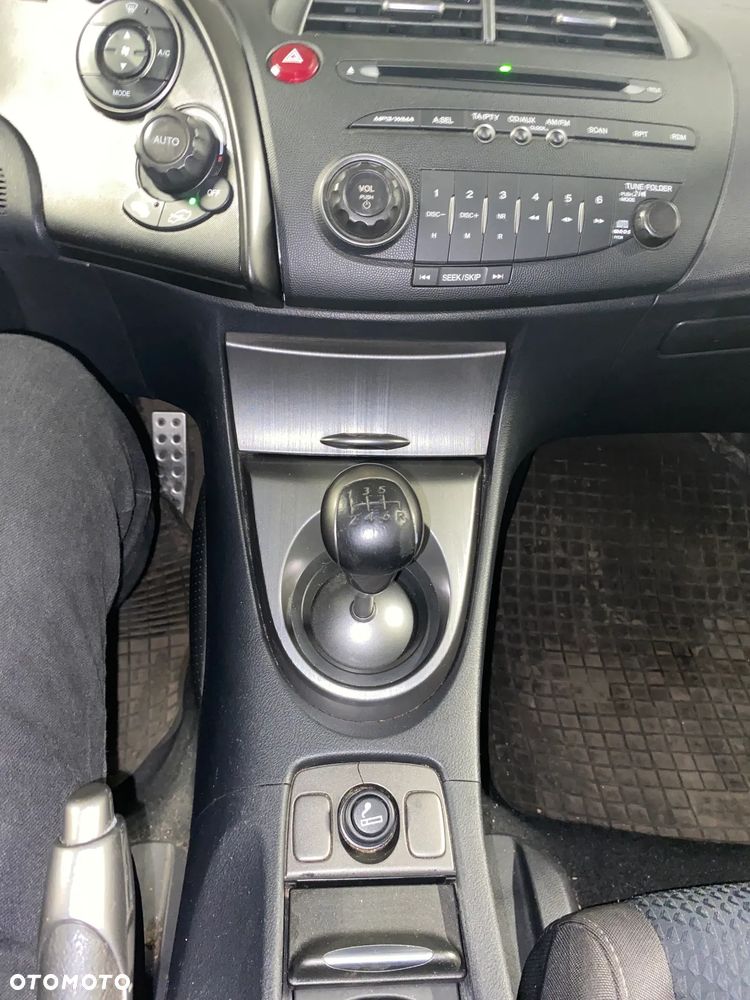 Honda Civic - 12