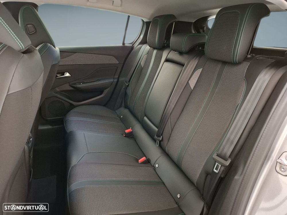 Peugeot 308 1.5 BlueHDi Allure EAT8 - 12