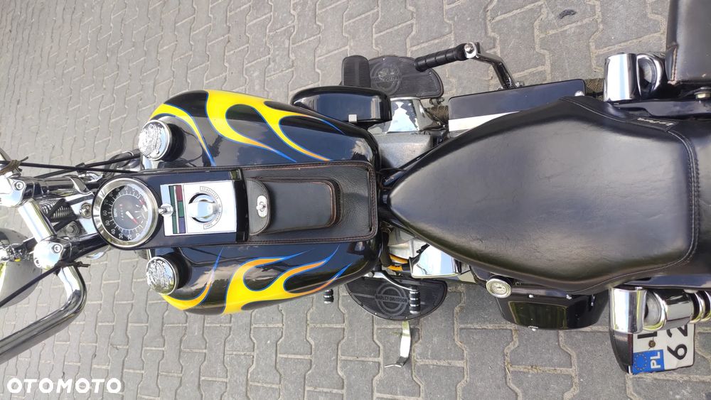 Harley-Davidson FLH Shovelhead - 22