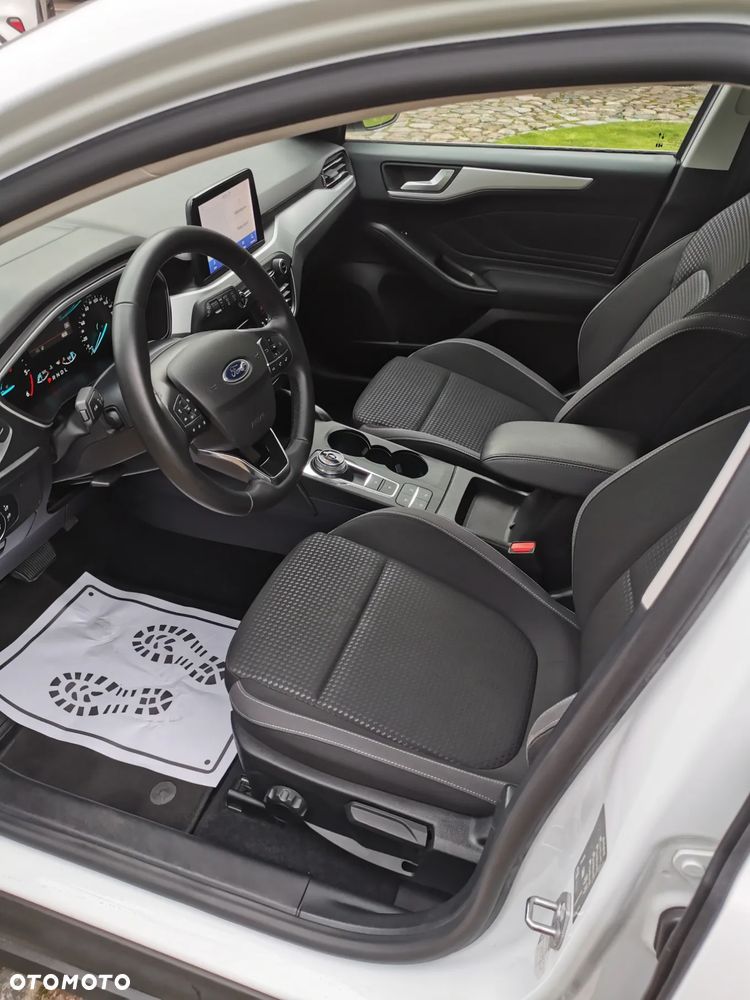 Ford Focus - 9
